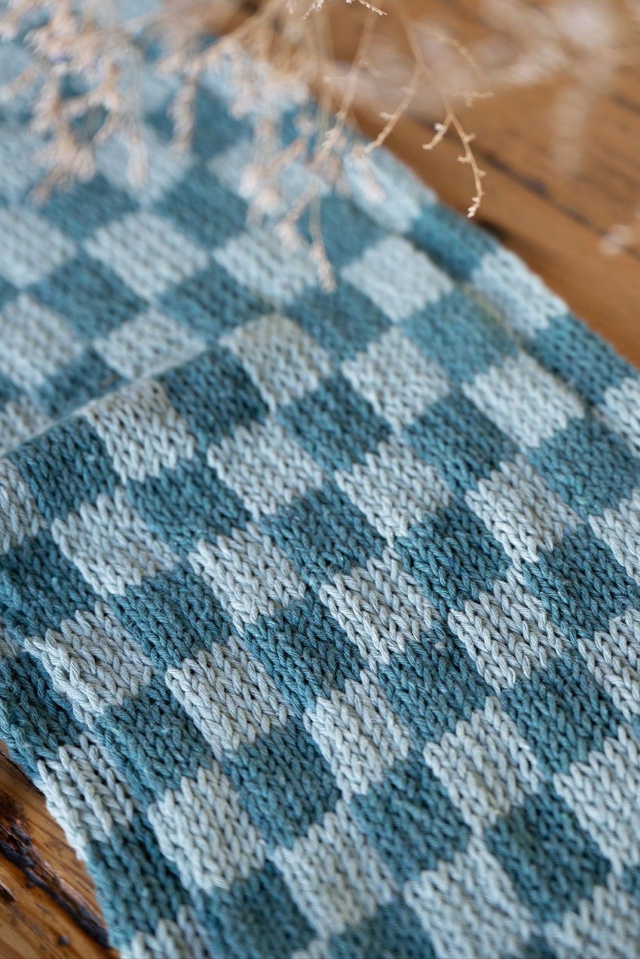 Checked Table Runner (Knit)