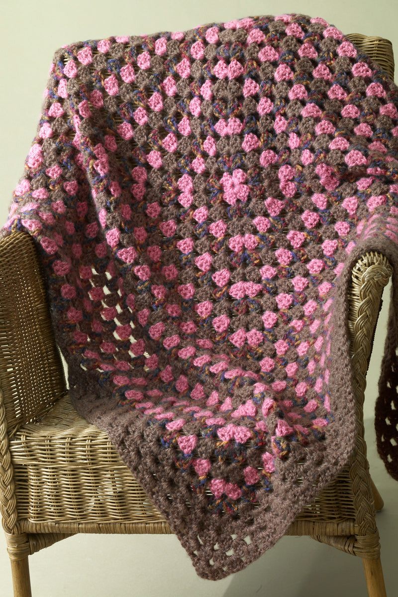 Chocolate-covered Cherries Afghan (Crochet)