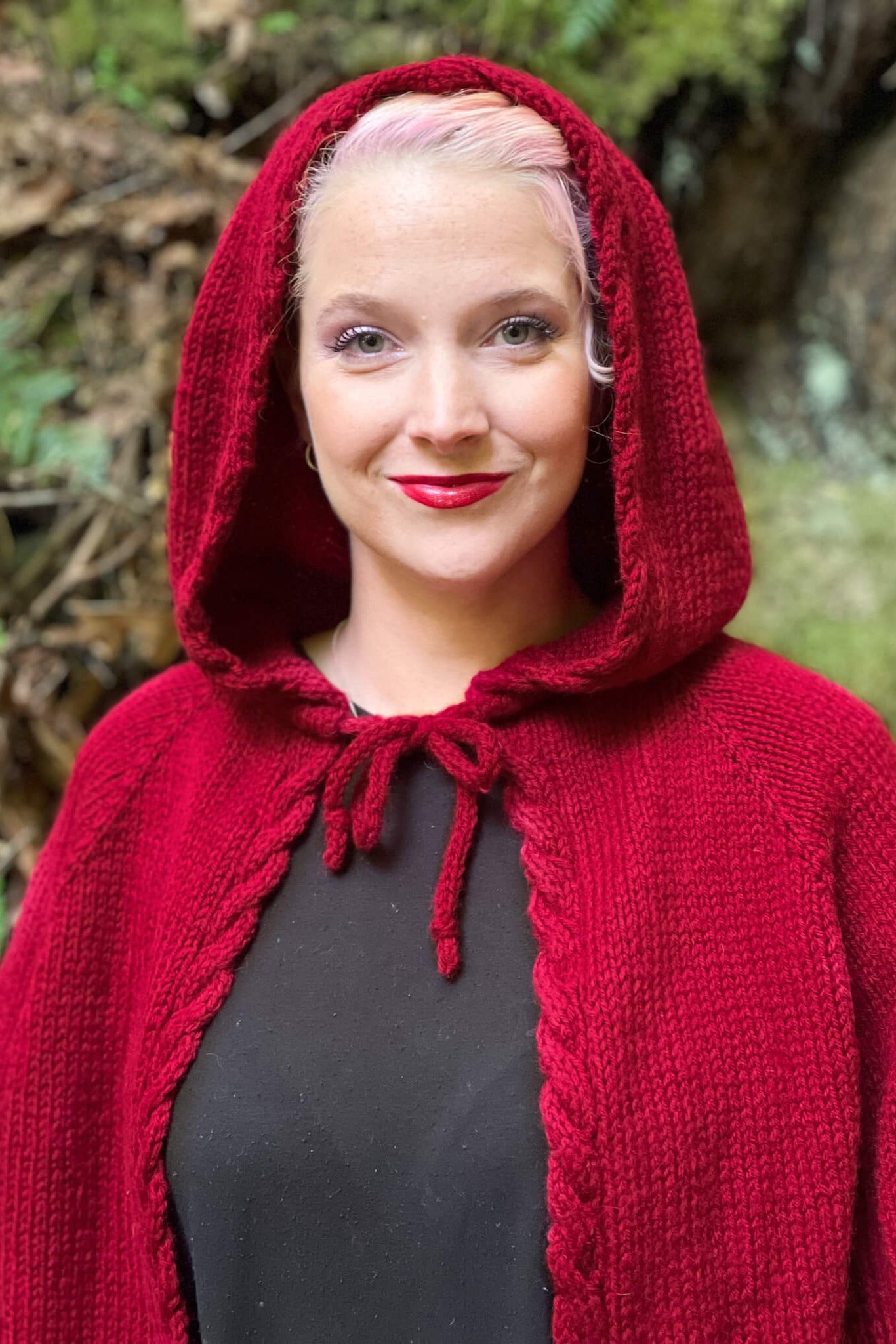 Knit Kit - Into The Woods Capelet