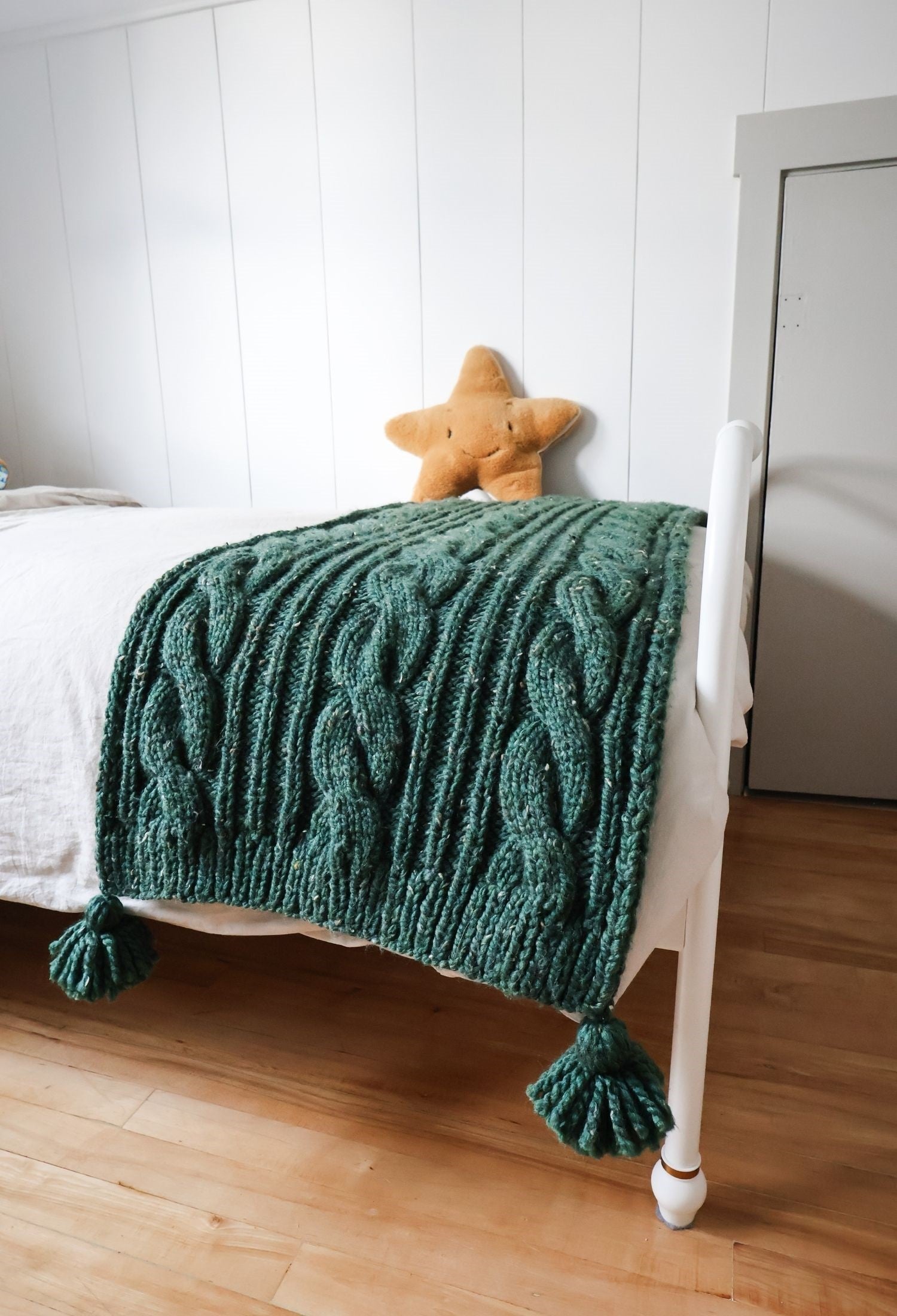 Knit Kit - Slumber Twist Bed Runner