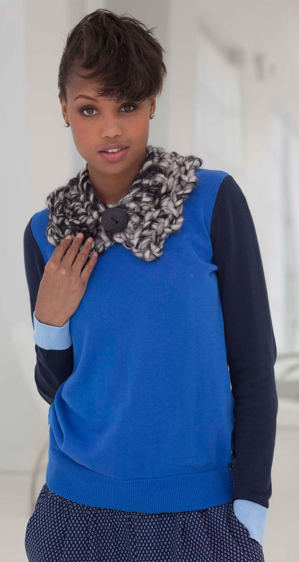 Buttoned Collar Pattern (Crochet)