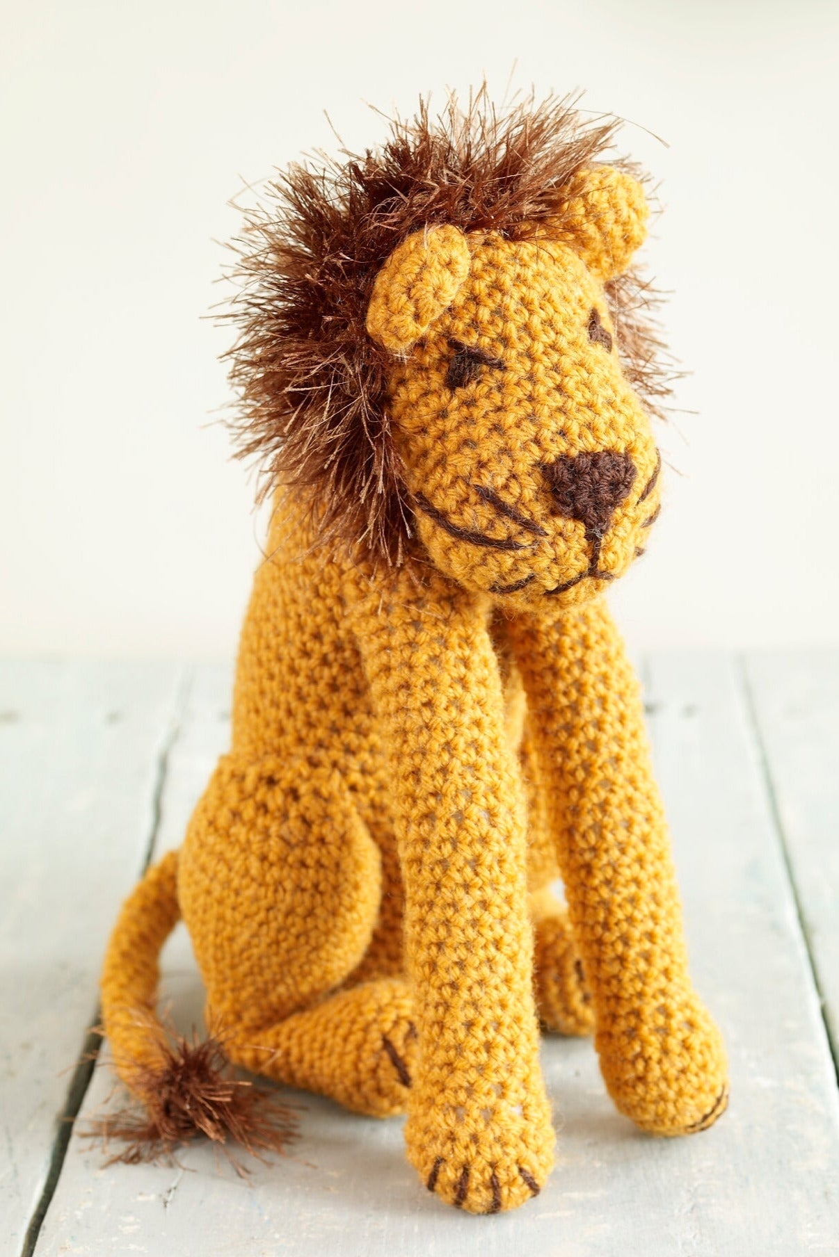 Leo The Lion Pattern (Crochet)