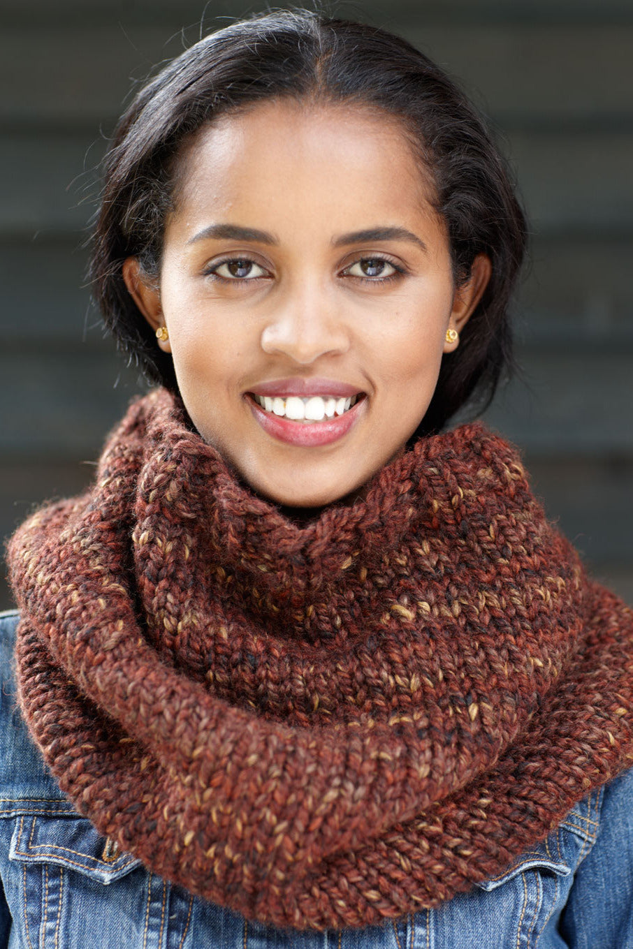 Briarcliff Cowl Pattern (Knit)