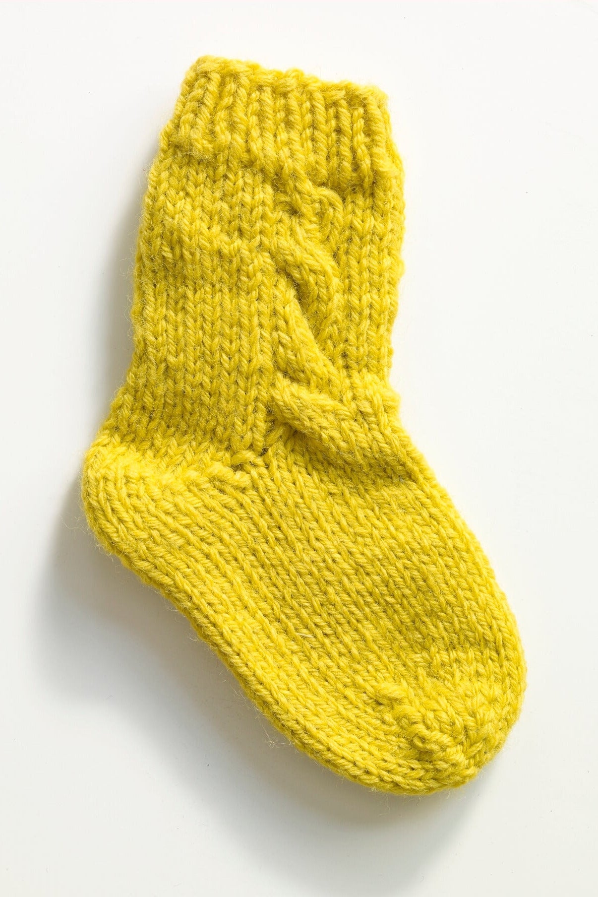 Cabled Socks Pattern (Knit)