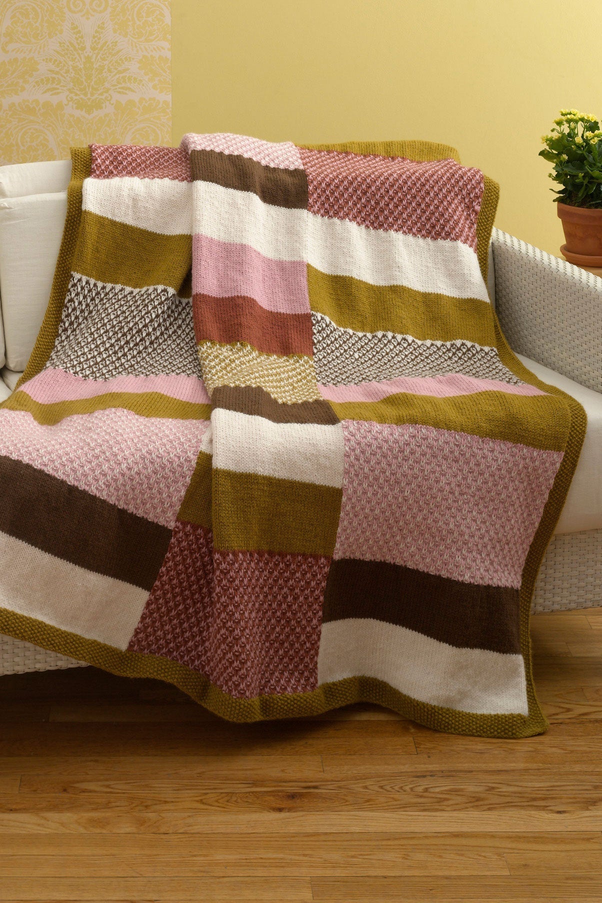 Colleen's Delight Afghan (Knit)