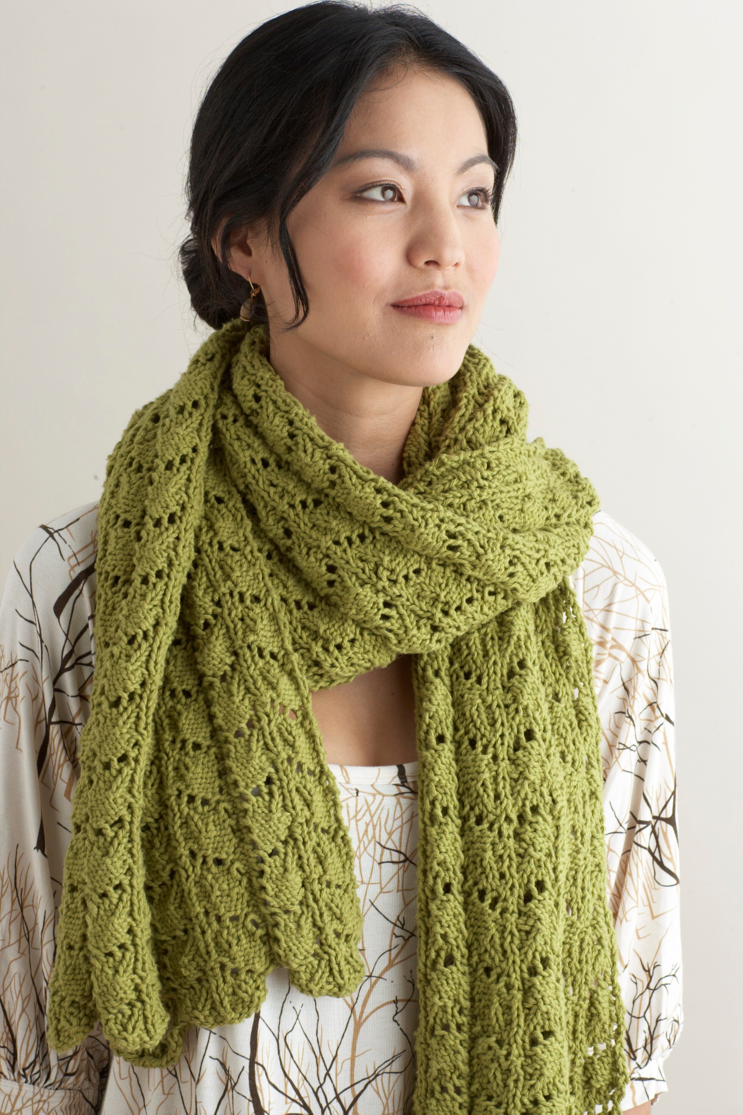 Lacy Stole Pattern (Knit) - Version 2