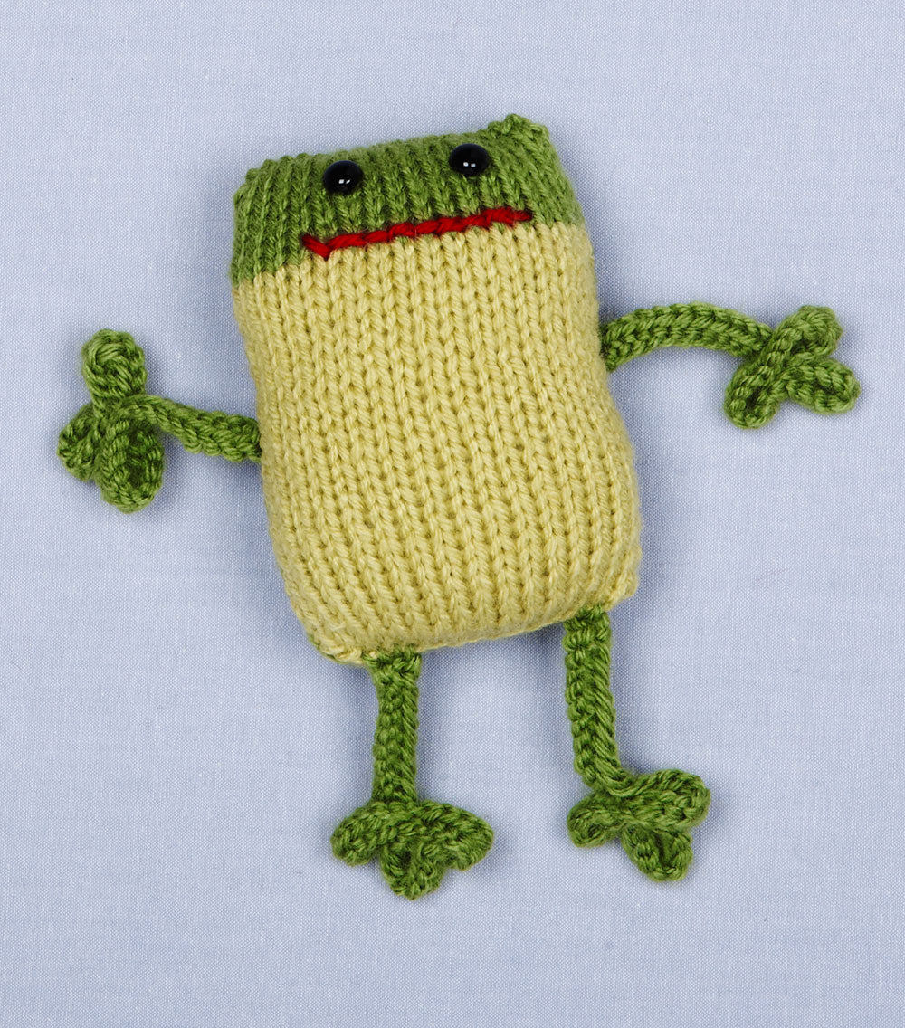 Loom Knit 2 Color Frog Pattern
