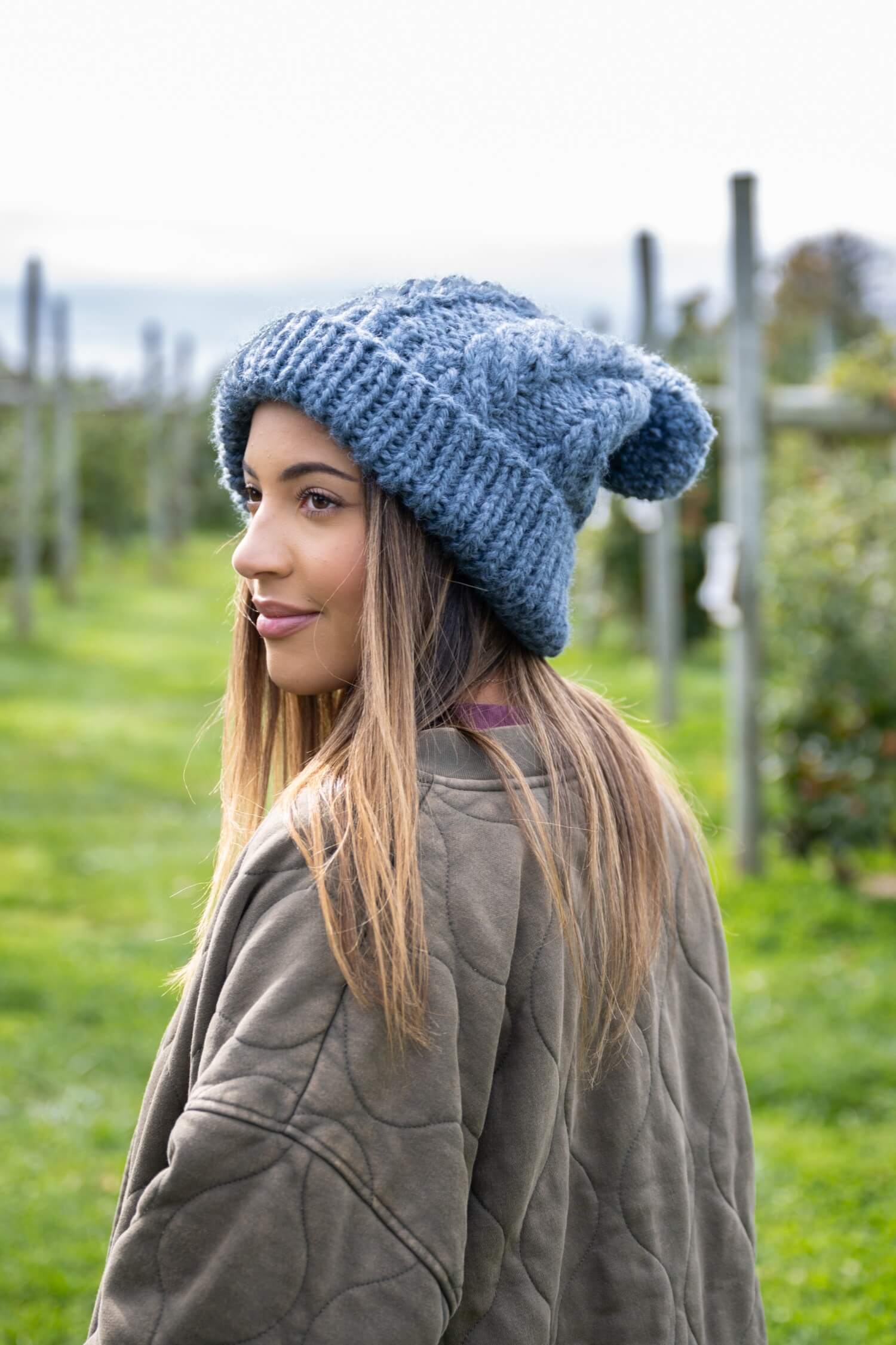 Cabled Hat (Knit)