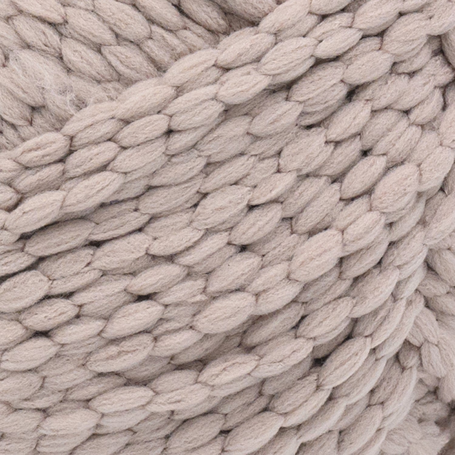 Feels Like Cuddles Yarn