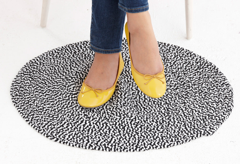 Braided Oval Rug Pattern (Crafts)