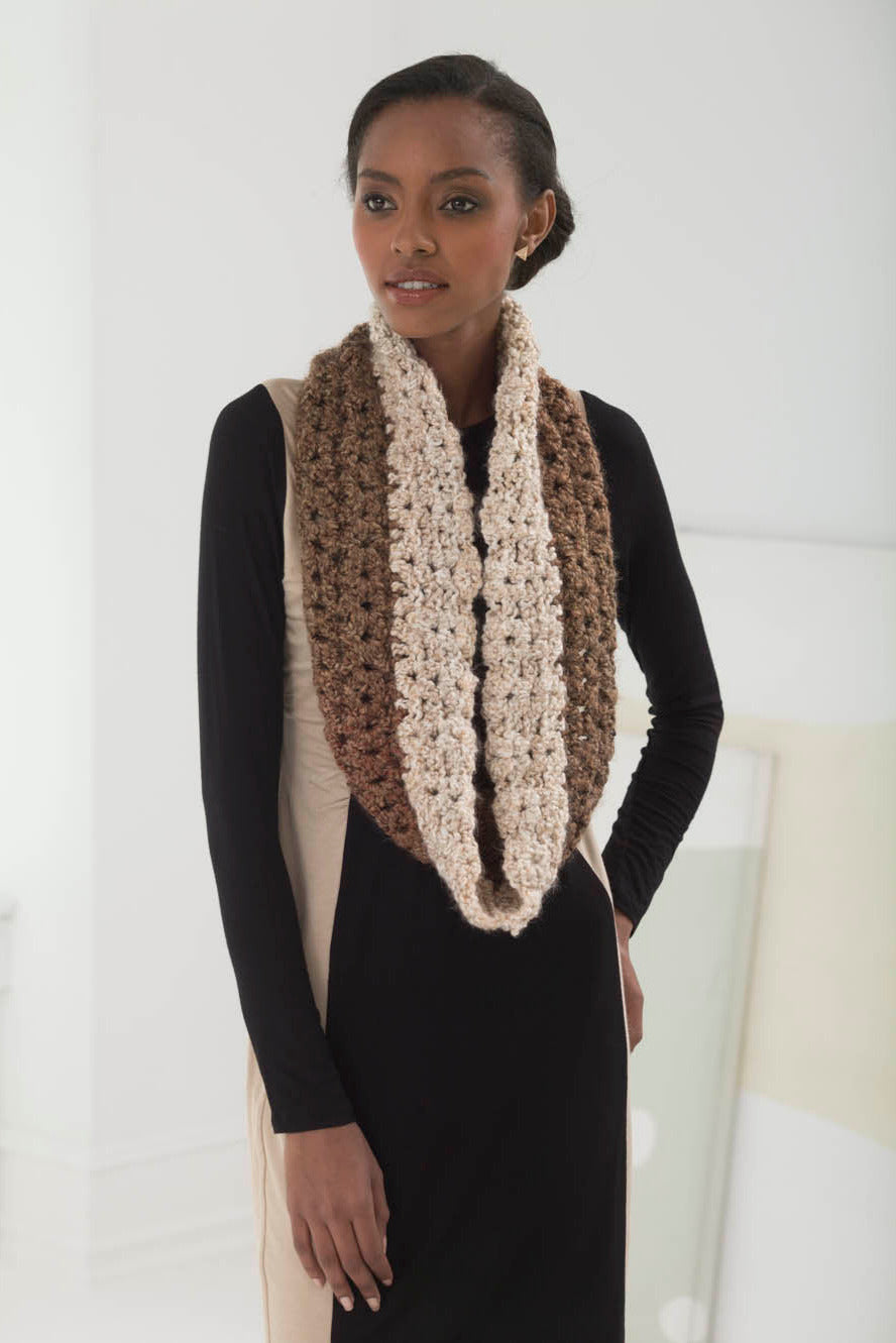 Bordered Cowl (Crochet)