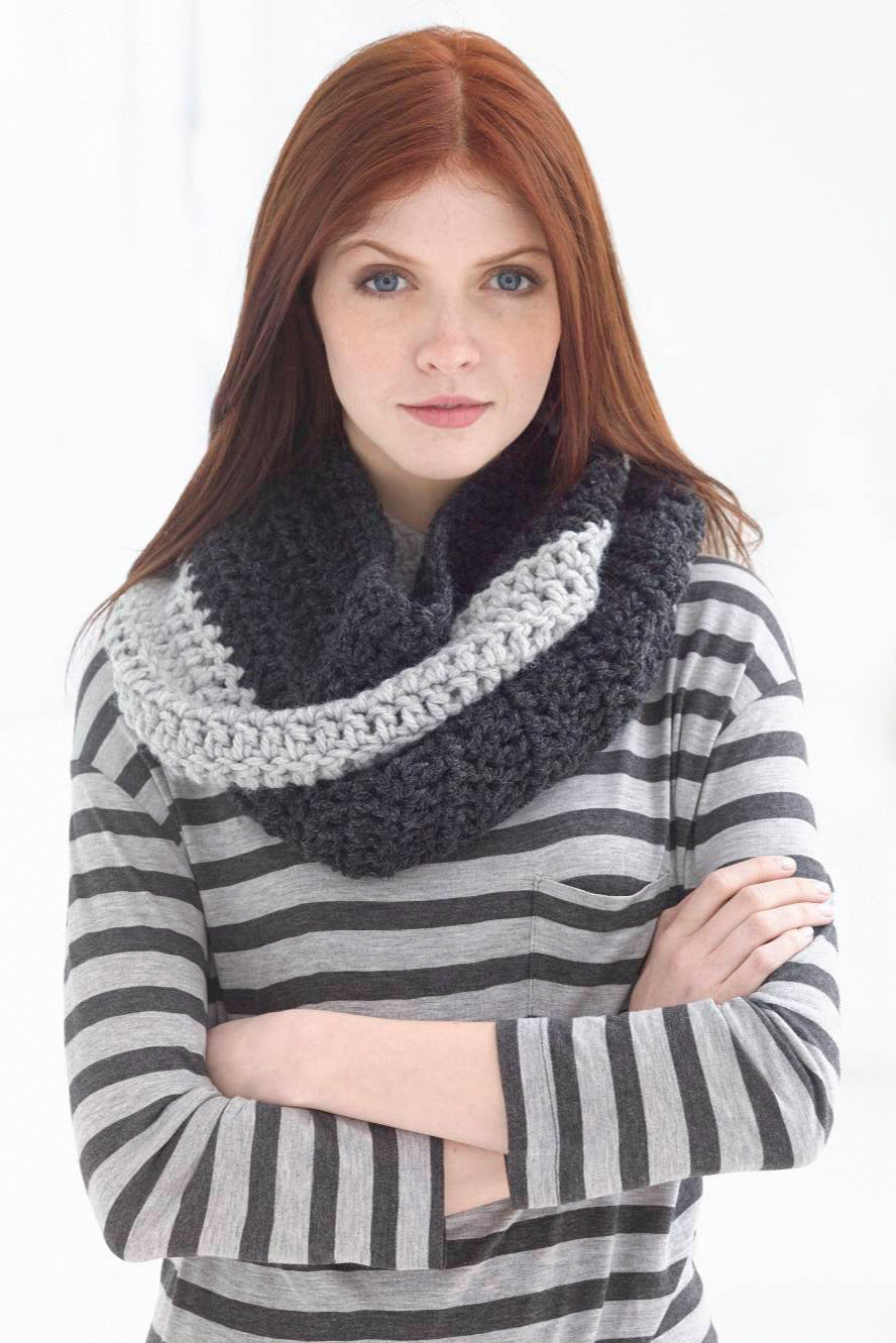 Color Block Cowl (Crochet)
