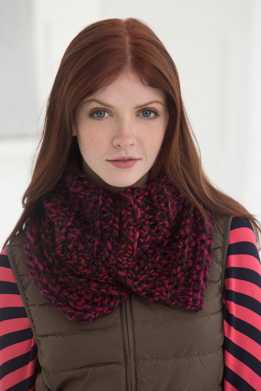 Buffalo Stance Cowl (Crochet)