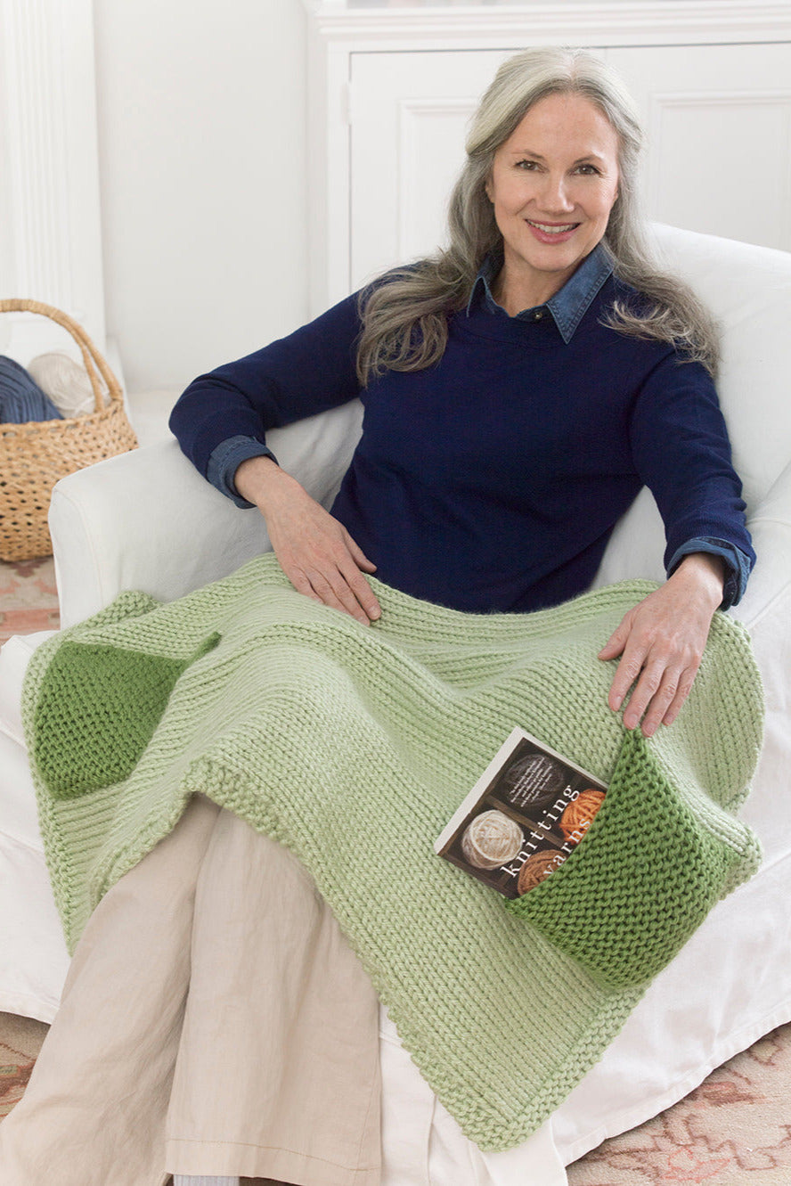 Lapghan With Pockets (Knit)
