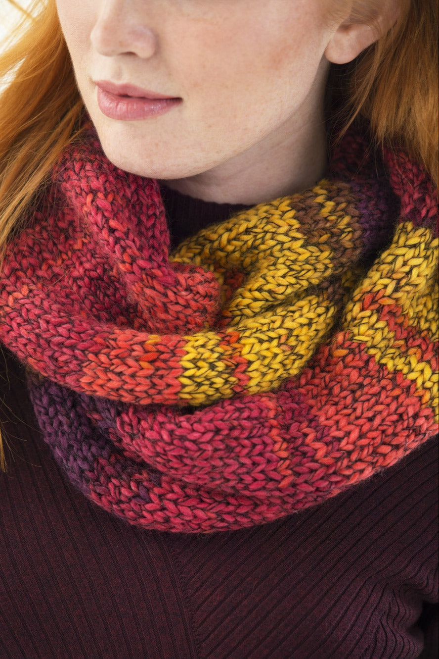 Clara Cowl (Knit)