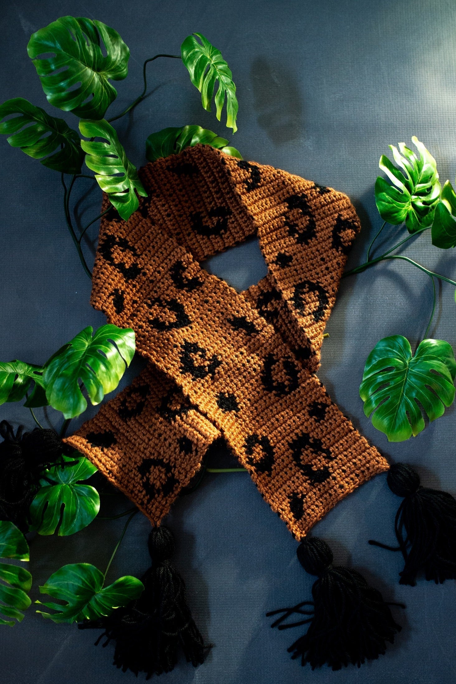 Leopard Print Scarf (Crochet)